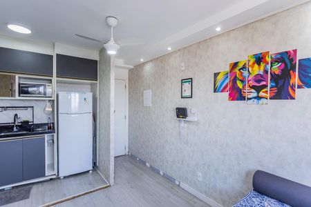 Apartamento para alugar com 40m², 2 quartos e 1 vagaSala, cozinha e área de serviço