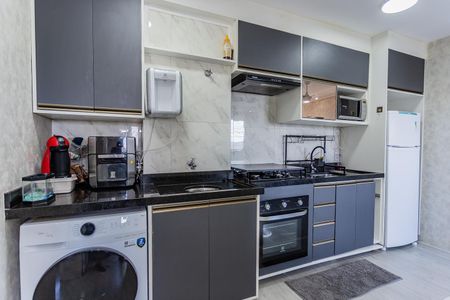 Apartamento para alugar com 40m², 2 quartos e 1 vagaSala, cozinha e área de serviço