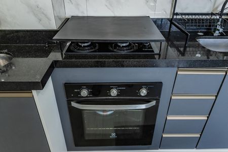 Apartamento para alugar com 40m², 2 quartos e 1 vagaSala, cozinha e área de serviço
