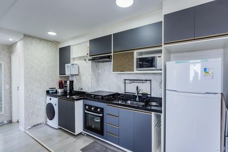 Apartamento para alugar com 40m², 2 quartos e 1 vagaSala, cozinha e área de serviço