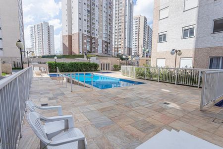 Apartamento para alugar com 40m², 2 quartos e 1 vagaÁrea comum - Piscina