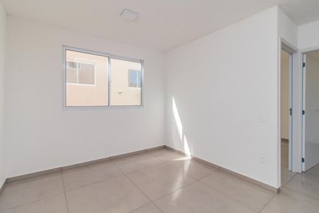 Sala de apartamento para alugar com 2 quartos, 41m² em Santa Tereza, Porto Alegre