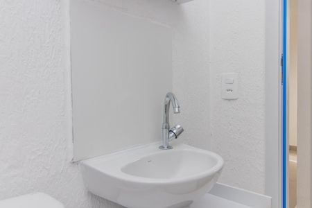Apartamento para alugar com 41m², 2 quartos e 1 vaga Apartamento para alugar com 41m², 2 quartos e 1 vagaBanheiro