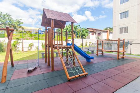 Apartamento para alugar com 41m², 2 quartos e 1 vaga Apartamento para alugar com 41m², 2 quartos e 1 vagaÁrea comum - Playground