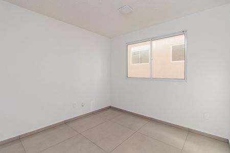 Sala de apartamento para alugar com 2 quartos, 41m² em Santa Tereza, Porto Alegre