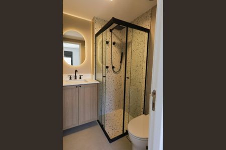 Apartamento à venda com 100m², 3 quartos e 2 vagas Apartamento à venda com 100m², 3 quartos e 2 vagasBanheiro