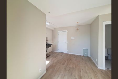 Apartamento para alugar com 38m², 2 quartos e sem vaga Apartamento para alugar com 38m², 2 quartos e sem vagaSala