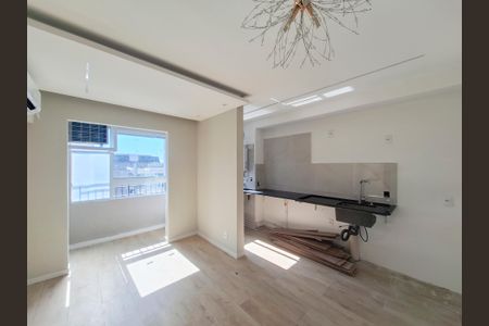 Apartamento para alugar com 38m², 2 quartos e sem vaga Apartamento para alugar com 38m², 2 quartos e sem vagaSala