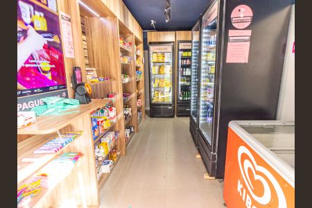 Apartamento para alugar com 37m², 2 quartos e sem vaga Apartamento para alugar com 37m², 2 quartos e sem vagaÁrea comum - Mercadinho