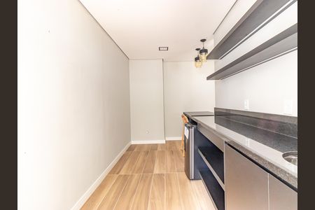 Apartamento para alugar com 37m², 2 quartos e sem vaga Apartamento para alugar com 37m², 2 quartos e sem vagaÁrea comum - Espaço Bar