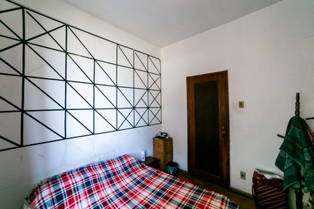 Quarto de kitnet/studio à venda com 1 quarto, 54m² em Centro, Belo Horizonte