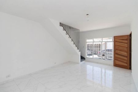 Sala de casa para alugar com 3 quartos, 150m² em Vila Gustavo, São Paulo