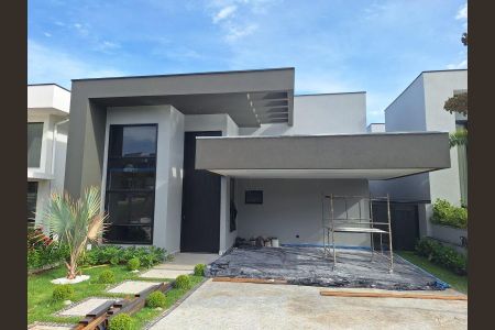 Casa de condomínio à venda com 210m², 3 quartos e 4 vagasFoto 01