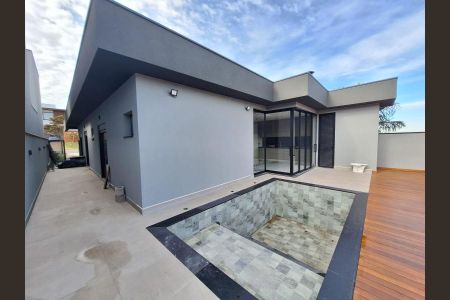 Casa de condomínio à venda com 210m², 3 quartos e 4 vagasFoto 01