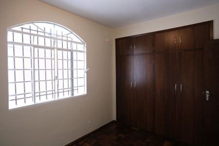 Quarto 1 de apartamento para alugar com 2 quartos, 97m² em São Pedro, Belo Horizonte
