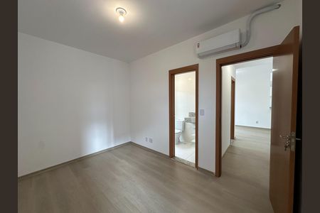 Apartamento para alugar com 72m², 2 quartos e 1 vagaSuíte 1