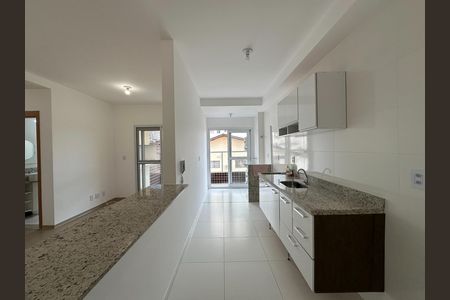 Apartamento para alugar com 72m², 2 quartos e 1 vagaCozinha e Área de Serviço