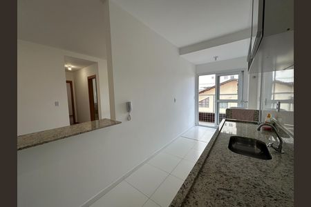 Apartamento para alugar com 72m², 2 quartos e 1 vagaCozinha e Área de Serviço