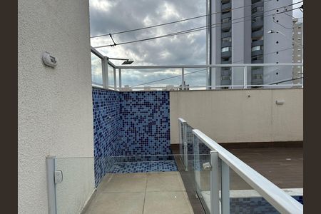 Apartamento para alugar com 72m², 2 quartos e 1 vagaÁrea comum - Piscina