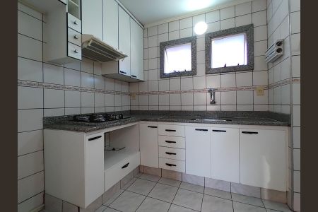 Cozinha de apartamento para alugar com 3 quartos, 68m² em Chácaras Tubalina e Quartel, Uberlândia