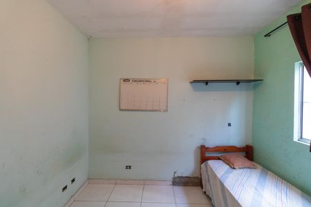 Casa à venda com 130m², 4 quartos e 7 vagas Casa à venda com 130m², 4 quartos e 7 vagasQuarto 01