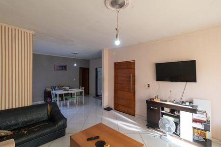 Salas de casa à venda com 4 quartos, 130m² em Parque Santa Bárbara, Campinas