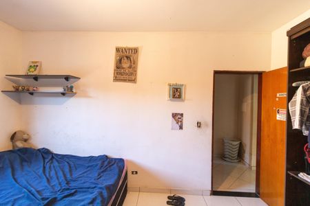 Casa à venda com 130m², 4 quartos e 7 vagas Casa à venda com 130m², 4 quartos e 7 vagasQuarto 03