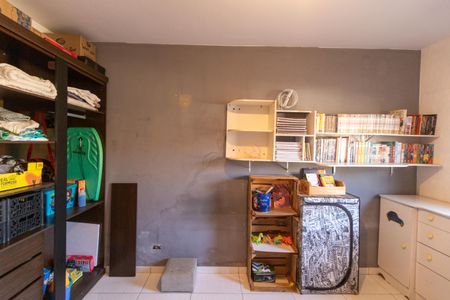 Casa à venda com 130m², 4 quartos e 7 vagas Casa à venda com 130m², 4 quartos e 7 vagasQuarto 03