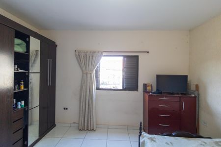 Casa à venda com 130m², 4 quartos e 7 vagas Casa à venda com 130m², 4 quartos e 7 vagasSuíte