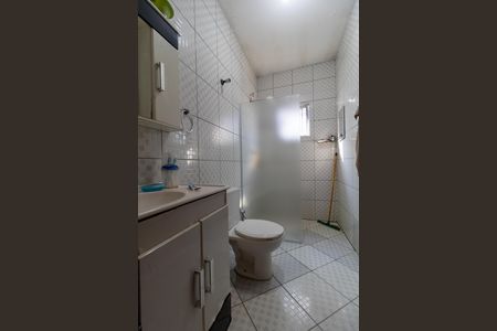 Casa à venda com 130m², 4 quartos e 7 vagas Casa à venda com 130m², 4 quartos e 7 vagasBanheiro