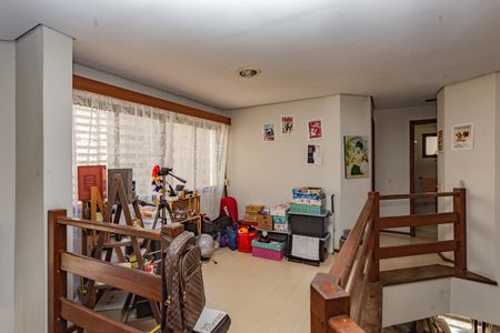 Apartamento para alugar com 220m², 4 quartos e 3 vagasCorredor