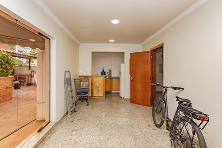 Apartamento para alugar com 220m², 4 quartos e 3 vagasÁrea comum - Salão de festas