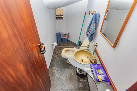 Apartamento para alugar com 220m², 4 quartos e 3 vagasLavabo
