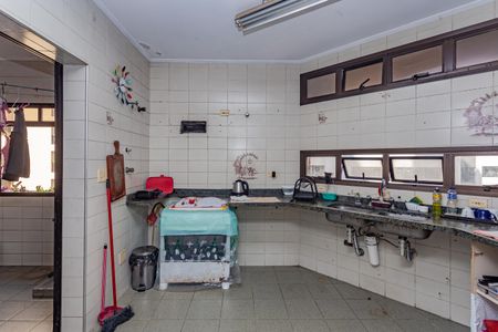 Apartamento para alugar com 220m², 4 quartos e 3 vagasCozinha