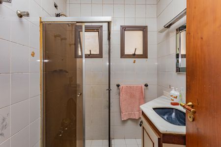 Apartamento para alugar com 220m², 4 quartos e 3 vagasBanheiro Social