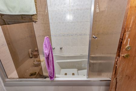 Apartamento para alugar com 220m², 4 quartos e 3 vagasBanheiro da Suíte 1