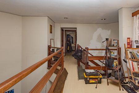 Apartamento para alugar com 220m², 4 quartos e 3 vagasCorredor