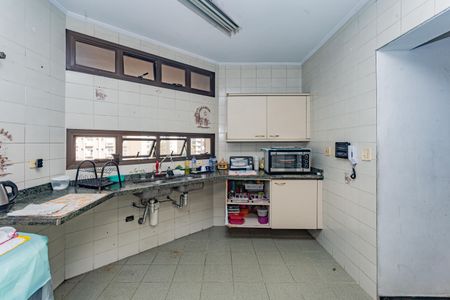 Apartamento para alugar com 220m², 4 quartos e 3 vagasCozinha
