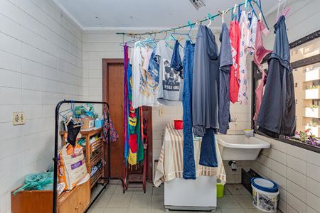 Apartamento para alugar com 220m², 4 quartos e 3 vagasÁrea de Serviço