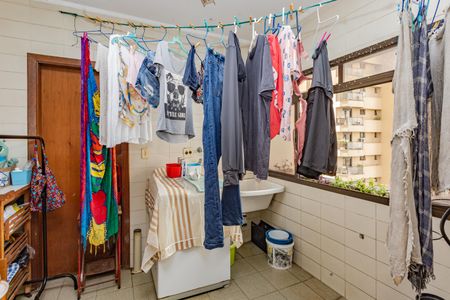 Apartamento para alugar com 220m², 4 quartos e 3 vagasÁrea de Serviço