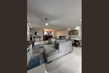 Apartamento à venda com 144m², 3 quartos e 2 vagasSala