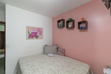 Casa para alugar com 100m², 3 quartos e 2 vagasSuíte 