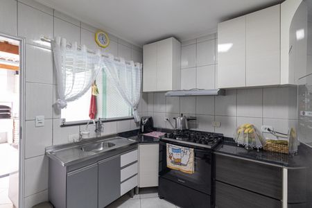 Casa para alugar com 100m², 3 quartos e 2 vagasCozinha