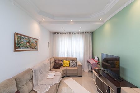 Casa para alugar com 100m², 3 quartos e 2 vagasSala