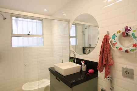 Apartamento à venda com 185m², 3 quartos e 1 vagaBanheiro