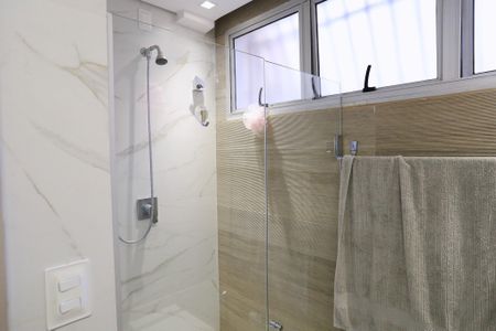Apartamento à venda com 185m², 3 quartos e 1 vagaBanheiro da Suíte