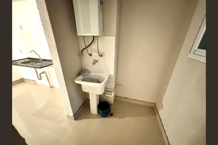 Apartamento para alugar com 47m², 3 quartos e 1 vagaBanheiro