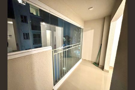 Apartamento para alugar com 47m², 3 quartos e 1 vagaSacada