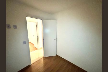 Apartamento para alugar com 47m², 3 quartos e 1 vagaQuarto 1