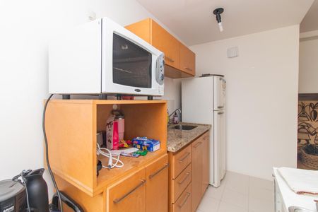 Apartamento à venda com 70m², 2 quartos e 1 vaga Apartamento à venda com 70m², 2 quartos e 1 vagaCozinha e Área de Serviço